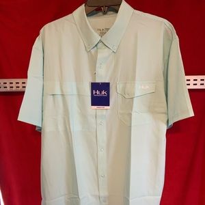 Huk Mens Button Down Vented Shirt